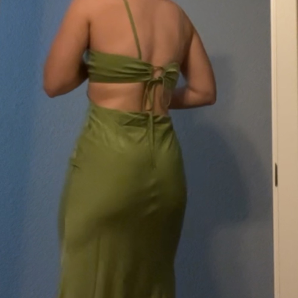ASOS Cutout Lime Green Formal Dress - Picture 3 of 4